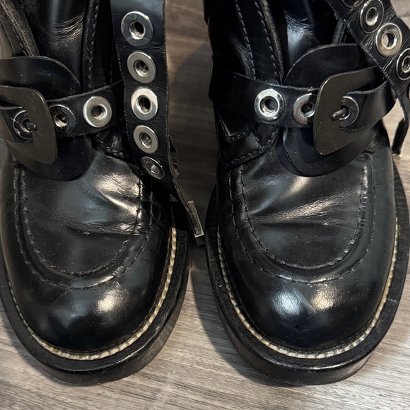 Balenciaga Ceinture Ankle Boots size 35.5 black leather cutout Straps - Picture 3 of 8